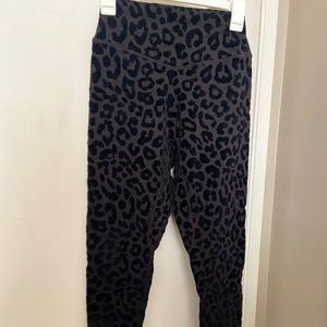 BALANCE ATHLETICA The Lux Pant Panther Black Velvet Leopard Print Legging